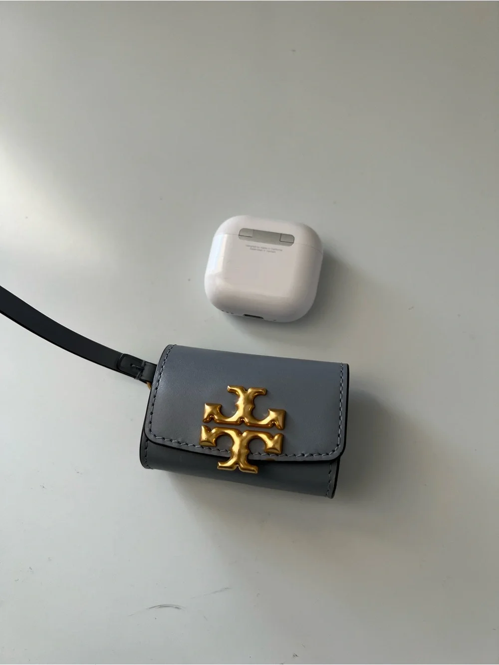 Tory burch Blue Eleanor Airpods Case